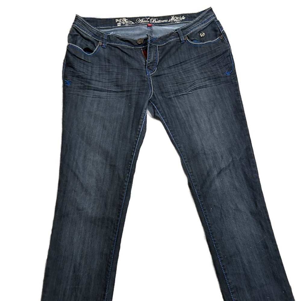 Apple Bottoms Black Straight Leg Jeans - Picture 2 of 4
